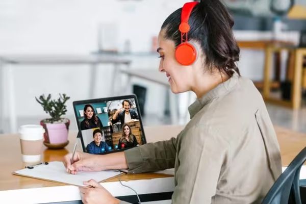 Devuelving impulsa su modelo de franquicia online para emprender sin grandes inversiones